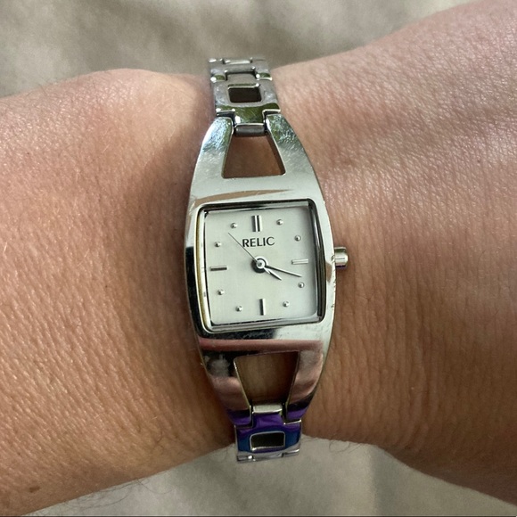 Relic Ladies Watch - Picture 9 of 9